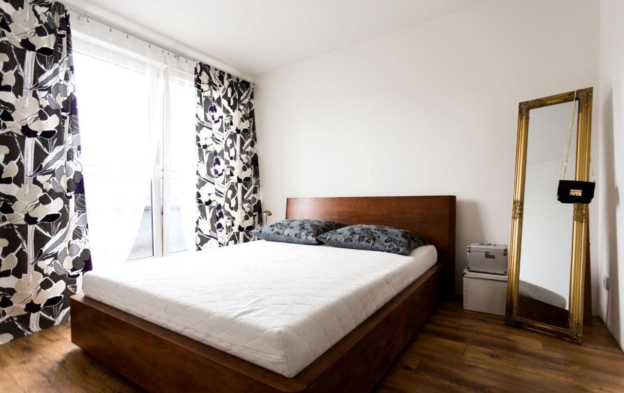 Apartament Srutowa Wrocław Exteriör bild